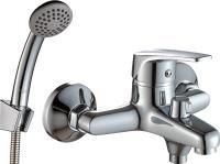 Смеситель для ванны Rossinka D40-30