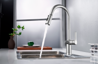 Смеситель для кухни Esko Kitchen K15 LED вытяжной, с дисплеем