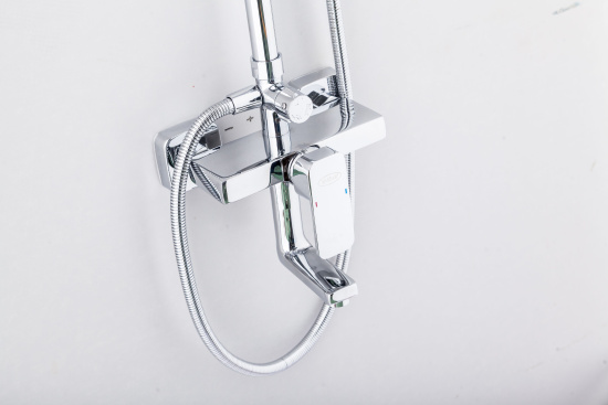 Душевая стойка River Lux D60-3