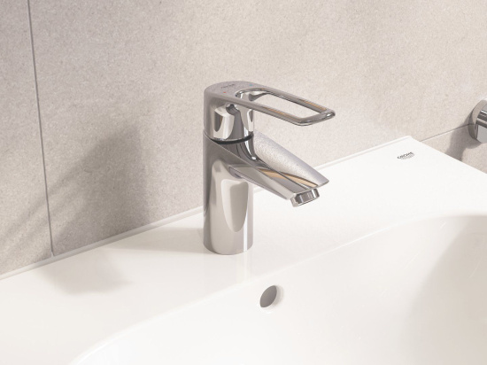 Смеситель для раковины Grohe Eurosmart 23981003