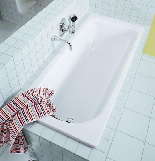 Стальная ванна Kaldewei Saniform Plus 375-1 с покрытием Anti-Slip и Easy-Clean