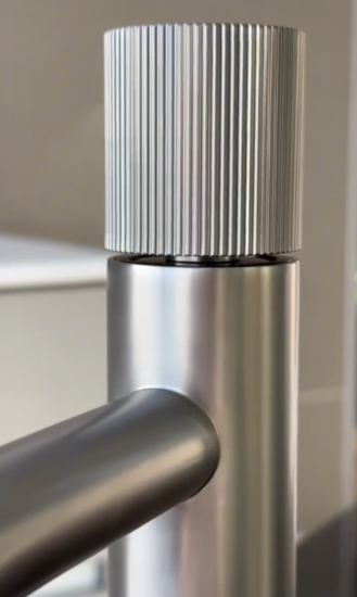 Смеситель для раковины Boheme Stick Linea 121-MG.3