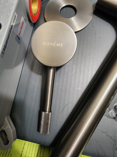 Смеситель для раковины Boheme Uno 465-GM с внутренней частью