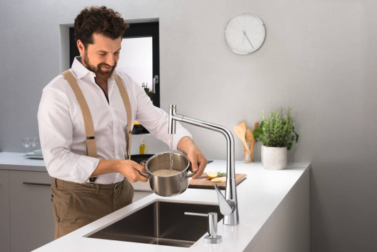 Смеситель для кухни Hansgrohe Metris Select M71 73816000 хром