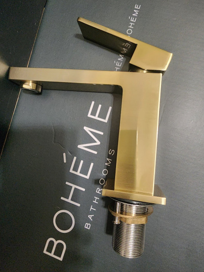 Смеситель для раковины Boheme Qubic 471-MG
