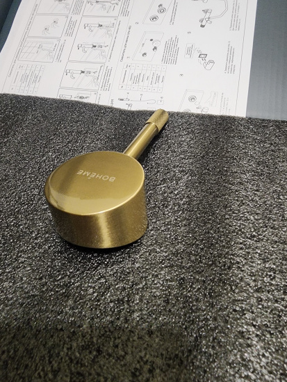 Смеситель для раковины Boheme Uno 465-MG с внутренней частью