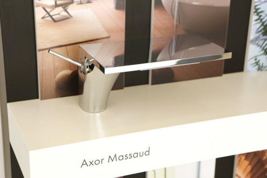 Смеситель для раковины Axor Massaud 18010000