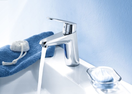 Смеситель для раковины Grohe Eurodisc Cosmopolitan 3319020E