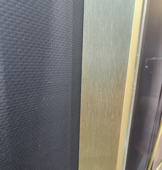 Душевой уголок Vegas Glass AFP-Fis NOVO 110*120 03 10 L профиль золото матовое, стекло сатин