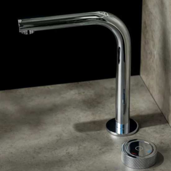 Смеситель для раковины Boheme Tech 158-CR