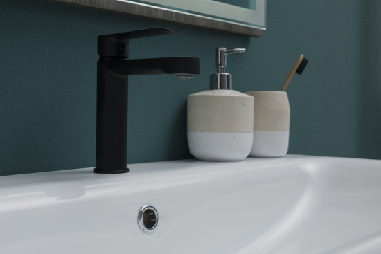 Смеситель для раковины Aquanet Vektra 267403 черный
