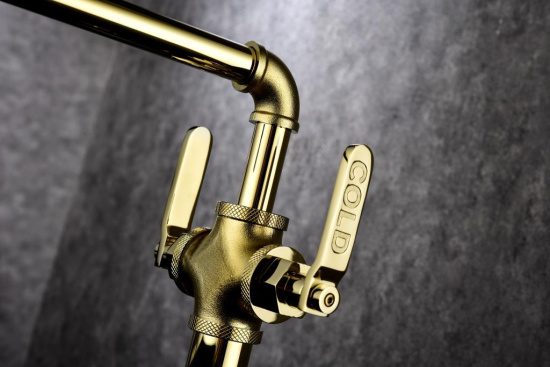 Смеситель для раковины Paulmark Loft Lo226006-G золото