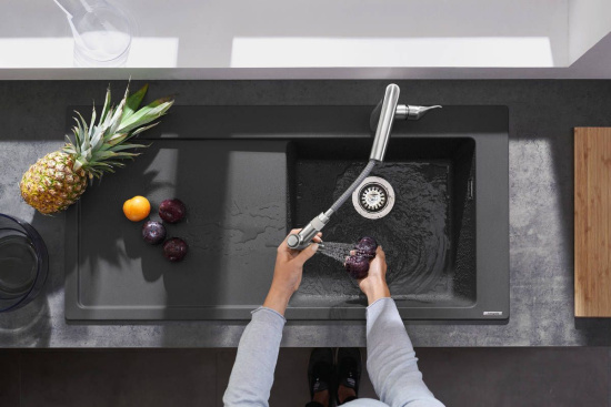 Смеситель для кухни Hansgrohe Metris M71 14834000 хром