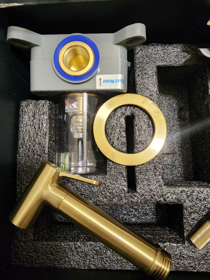 Гигиенический душ Boheme Uno 467-MG со смесителем