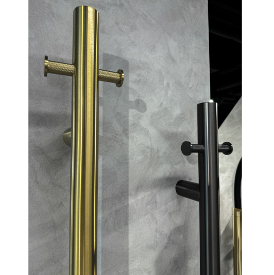 Полотенцесушитель электрический Boheme Uno 726-CB