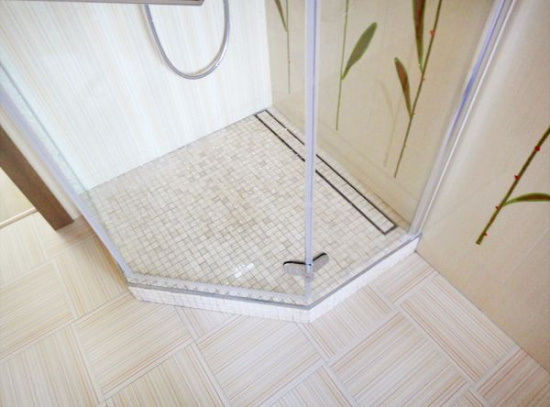 Душевой уголок GuteWetter Lux Festt GK-101 правый 100x100 см стекло бесцветное, профиль хром