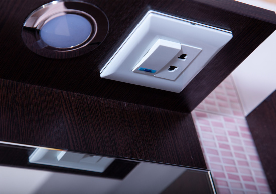 Зеркало Бриклаер Чили 80 венге С, с подсветкой