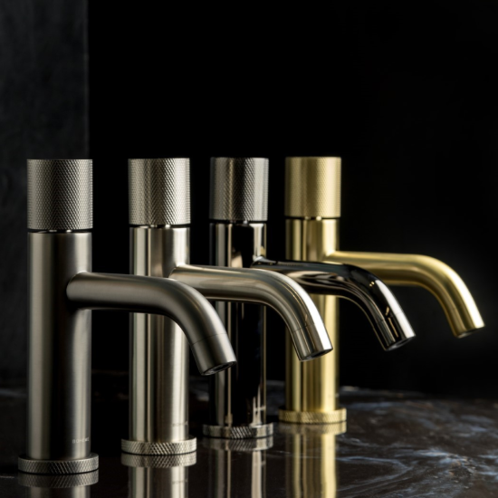 Смеситель для раковины Boheme Stick 121-GM.2