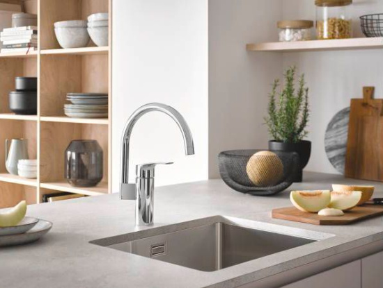 Смеситель для кухни Grohe Eurosmart 33202003