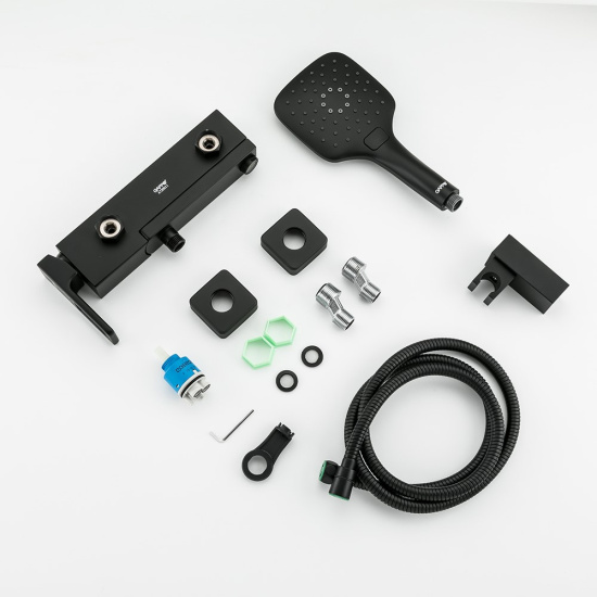 Смеситель для ванны Gappo G3217-6, черный