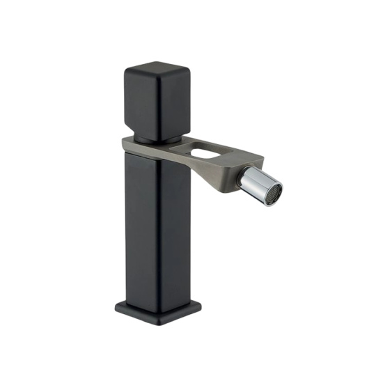 Смеситель для биде Webert One-X OX840102441, черный