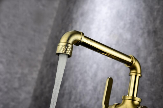 Смеситель для раковины Paulmark Loft Lo226006-G золото