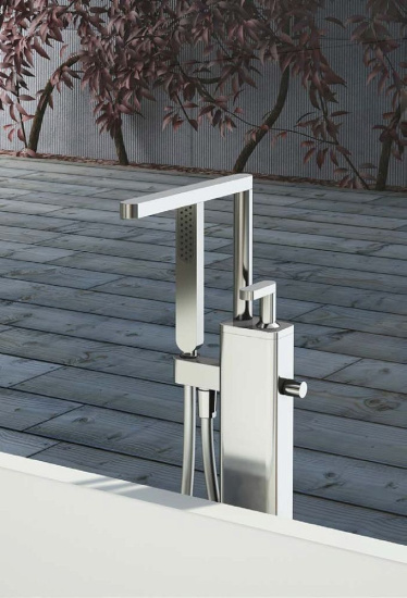 Смеситель для ванны Webert Living LV851101015