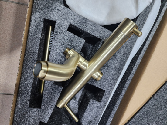 Душевая стойка Grocenberg GB7099MG