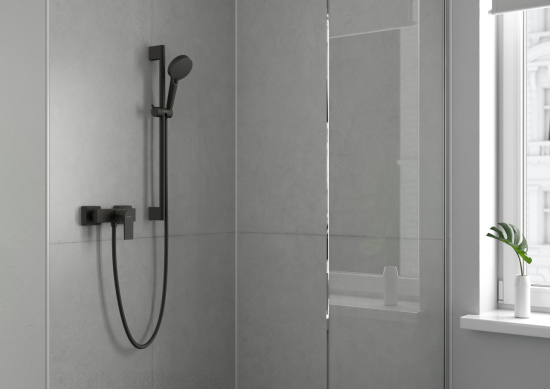 Смеситель для душа Hansgrohe Vernis Shape 71650670 черный
