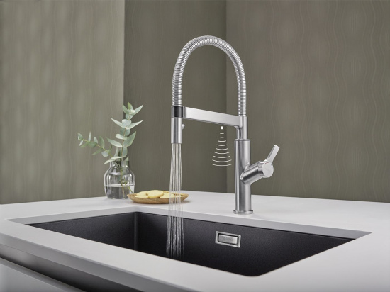 Смеситель для кухни Blanco Solenta-S Senso 522407 рычаг справа
