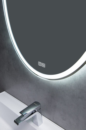 Зеркало BelBagno SPC-VST-750-900-LED-TCH-WARM с подсветкой
