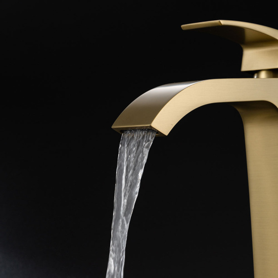 Смеситель для раковины высокий Gappo G1007-233, золотой сатин