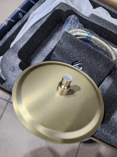 Душевая стойка Grocenberg GB7099MG