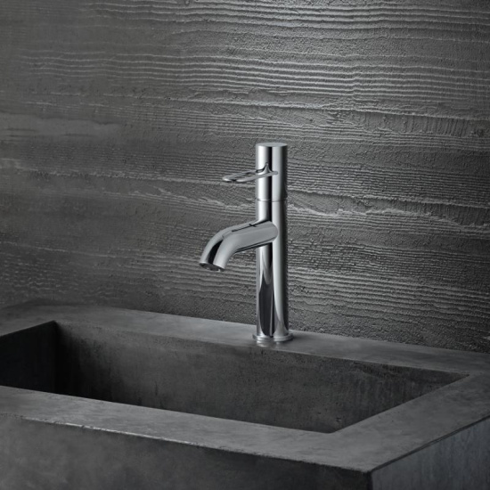 Смеситель для раковины Axor Uno 38026000 хром