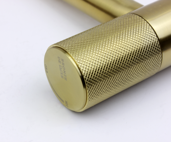 Смеситель для раковины Bronze de Luxe Avantgarde 2030GB, бронза