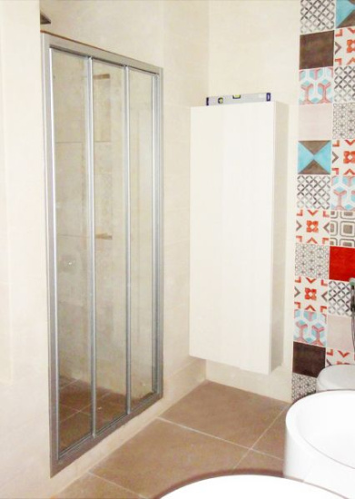 Душевая дверь в нишу GuteWetter Practic Door GK-403A правая 88-92 см стекло бесцветное, профиль матовый хром