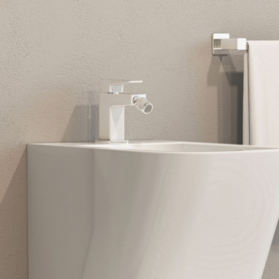 Смеситель для биде Omnires Parma PM7420CRB белый с хромом