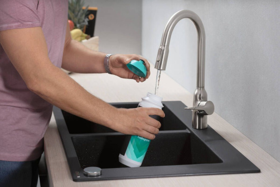 Смеситель для кухни Hansgrohe Focus M43 71811800 сталь