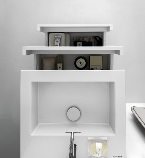 Тумба с раковиной Laufen Kartell by Laufen 8.6033.3.640.104.1 белая матовая