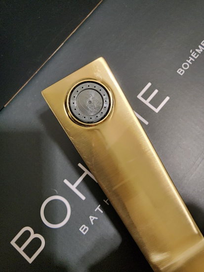 Смеситель для раковины Boheme Qubic 471-MG