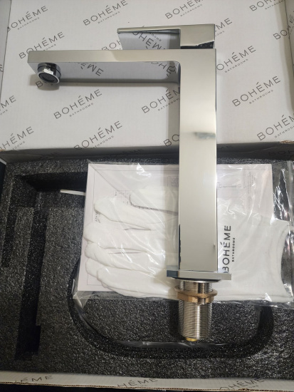 Смеситель для раковины Boheme Qubic 472-CR
