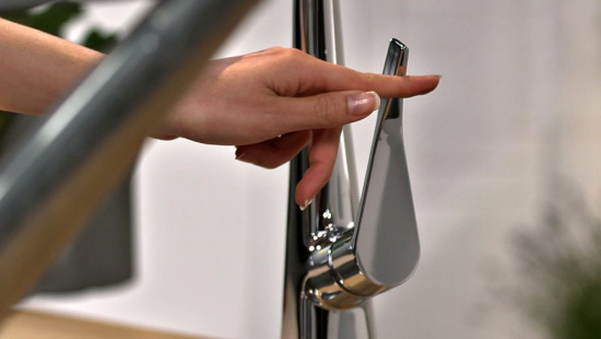 Смеситель для кухни Hansgrohe Metris M71 73812000 хром