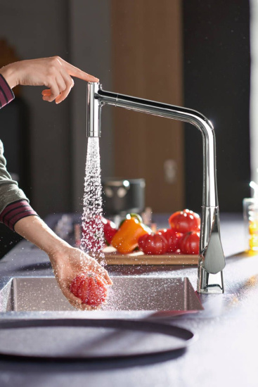 Смеситель для кухни Hansgrohe Metris M71 73801000 хром